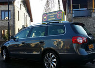 Ο πίνακας διαφημίσεων των μικρών οδηγήσεων αυτοκινήτων υπογράφει τα τοπ σημάδια ταξί των οδηγήσεων 3G για την εμπορική διαφήμιση