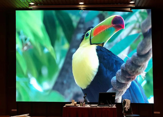 Μικρό Pixel Pitch P2 εσωτερική οθόνη LED πλήρης εμπρός υπηρεσία τοίχος τοποθετημένο για τη συνάντηση